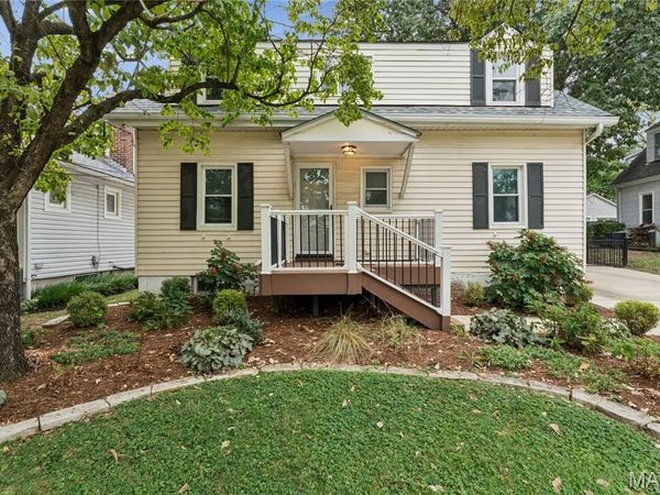 7402 Lansdowne Avenue , Shrewsbury, MO 63119