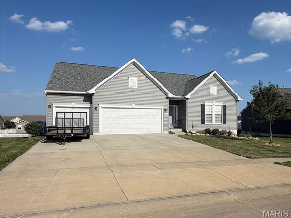 440 Rocky Mountain Drive, Troy, MO 63379