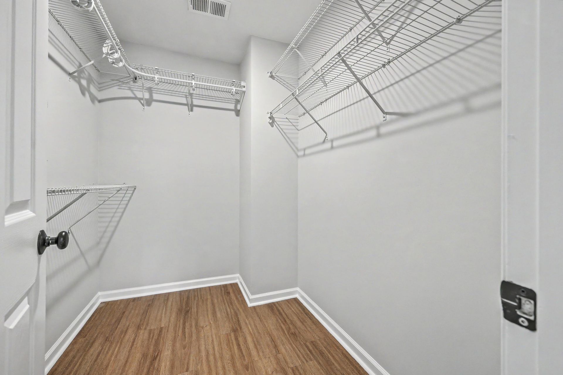 321 Jamestown Drive Photo 15