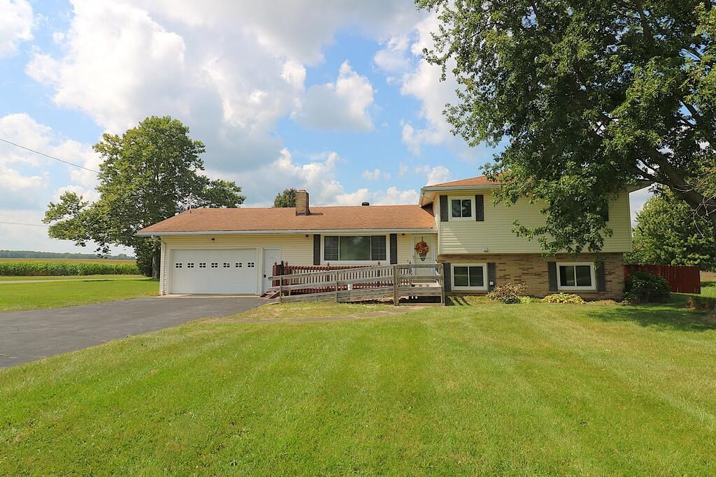19 Greenwich Milan Town Line, North Fairfield, OH 44855 Main Photo
