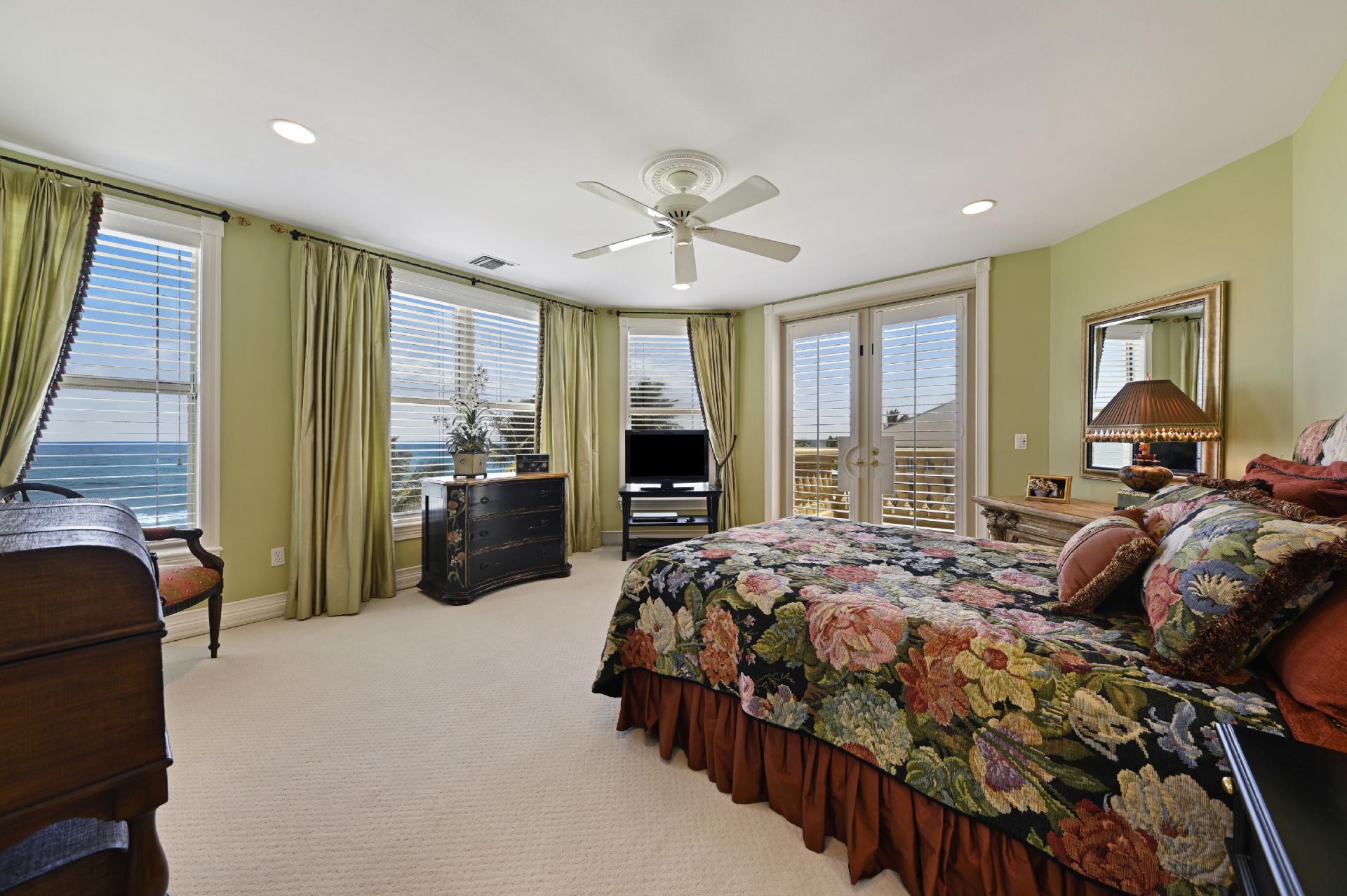 4715 S Ocean Boulevard, Highland Beach, FL 33487 Photo