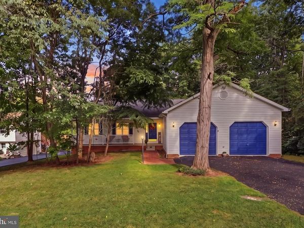 54 BURNSIDE DRIVE, EAST BERLIN, PA 17316