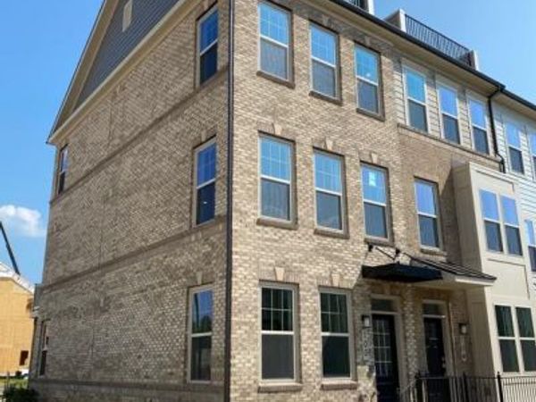 100 STOWE DRIVE , GAITHERSBURG, MD 20878