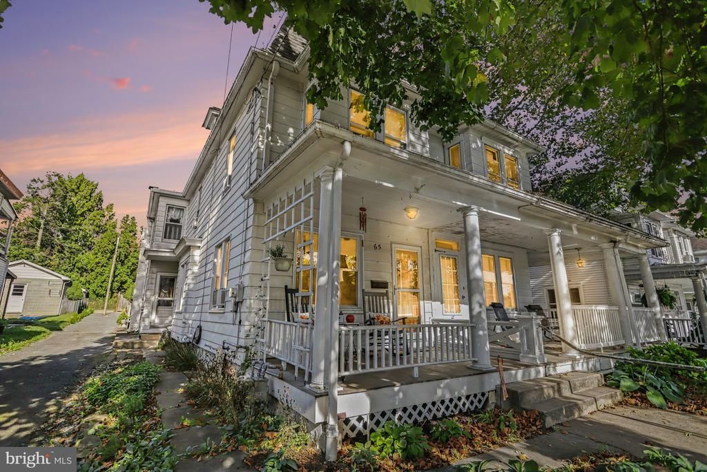65 S HAZEL STREET, MANHEIM, PA 17545
