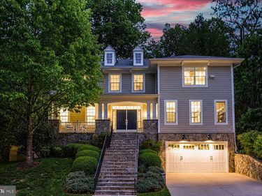 3515 N DICKERSON STREET N, ARLINGTON, VA 22207