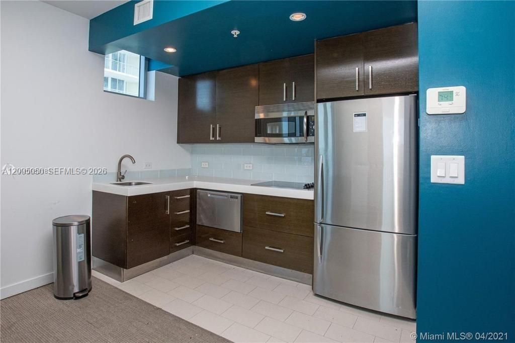 17315 Collins Ave, Unit 2406, Sunny Isles Beach, FL 33160 Photo