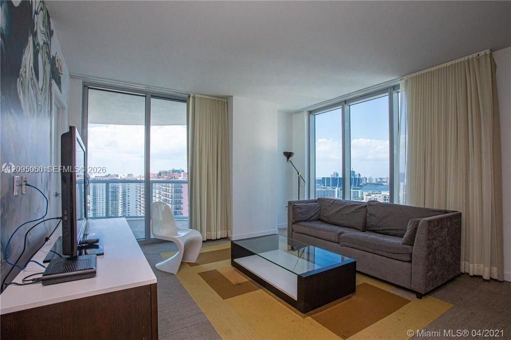 17315 Collins Ave, Unit 2406, Sunny Isles Beach, FL 33160 Photo