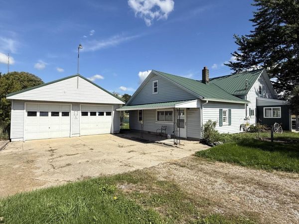 7122 Portland Road, Saranac, MI 48881