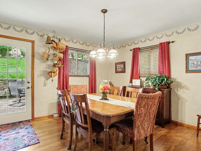 385 Kemper Avenue , Lancaster, OH 43130 Photo 22