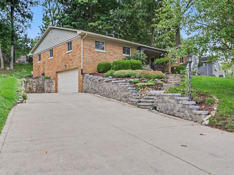 385 Kemper Avenue , Lancaster, OH 43130 Photo 4