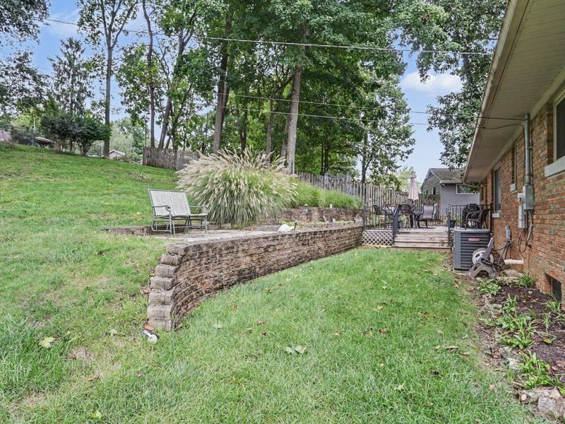 385 Kemper Avenue , Lancaster, OH 43130 Photo 8