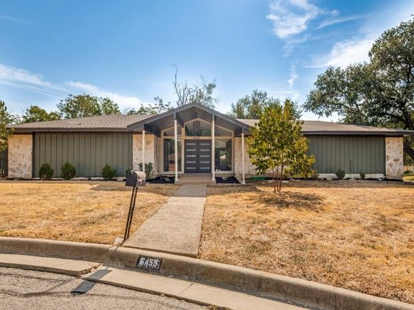 6455 El Toro Court , Fort Worth, TX 76133