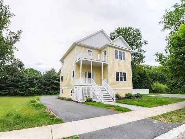 9 BIRD Court , Rhinebeck, NY 12572