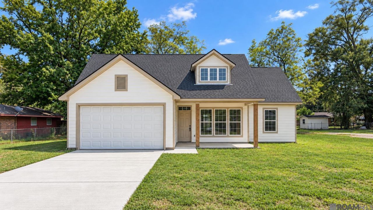 8854 Gov Pleasant Dr, Baton Rouge, LA 70811 Main Photo