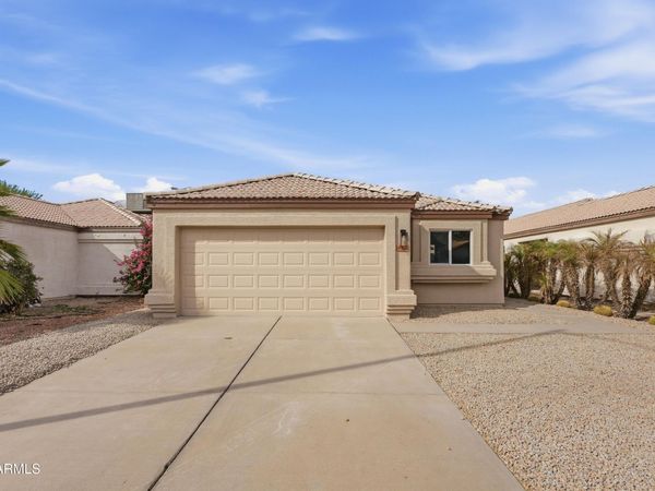 4622 E GROVERS Avenue, Phoenix, AZ 85032