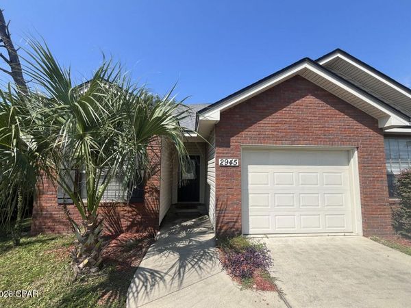 2945 Palmetto Ridge Way , Lynn Haven, FL 32444