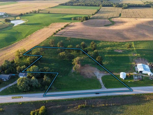 2502 Highway 1 SW, Iowa City, IA 52240