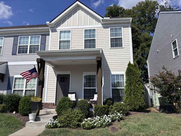 2581 Napa Valley Way , Columbia, TN 38401