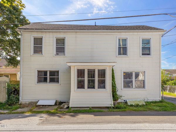 17 Hudson Street, Waterford, NY 12188