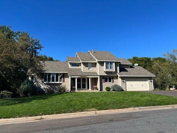 715 Stanwich Lane , Mendota Heights, MN 55118