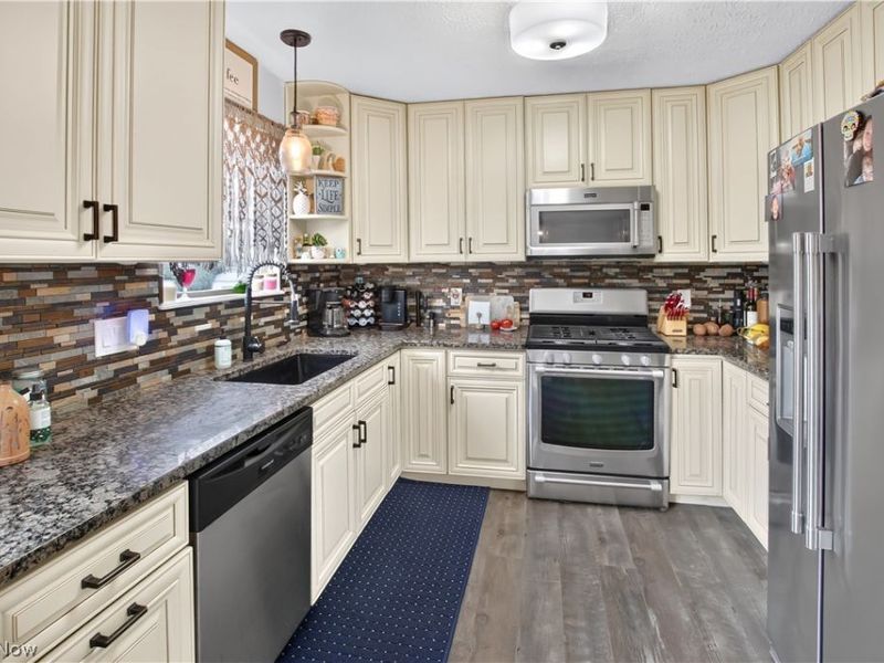 1183 Chapman Lane , Medina, OH 44256 Photo 4