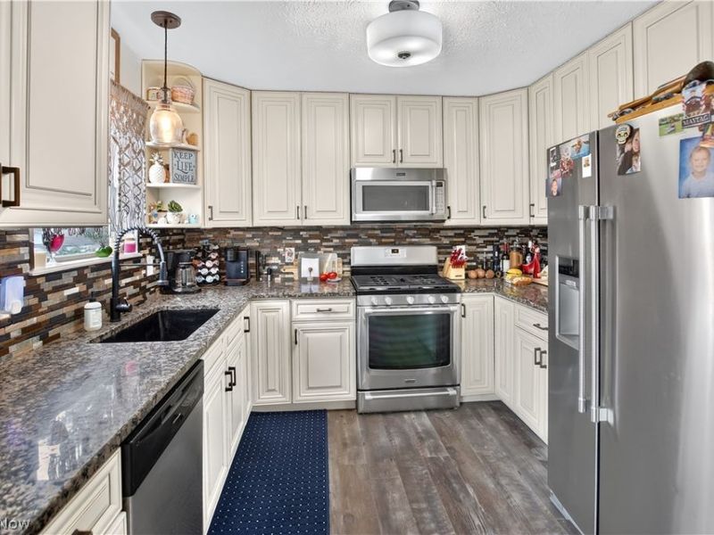 1183 Chapman Lane , Medina, OH 44256 Photo 5