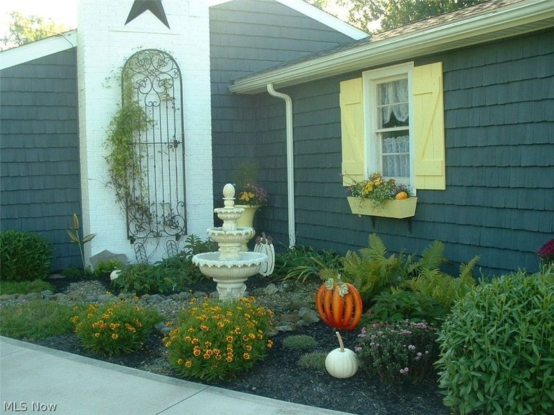 322 W Ohio Avenue , Rittman, OH 44270 Photo 2