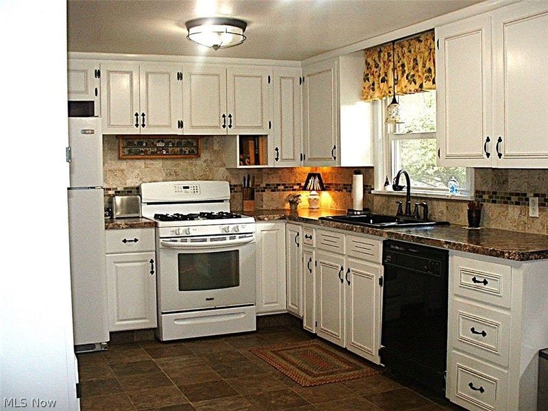 322 W Ohio Avenue, Rittman, OH 44270 Photo 9
