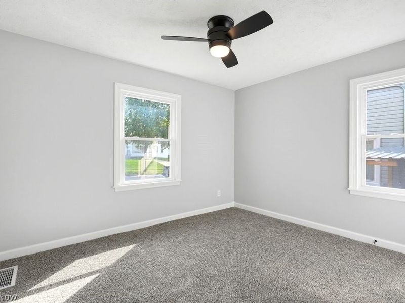 1696 Oakwood Avenue, Akron, OH 44301 Photo 17