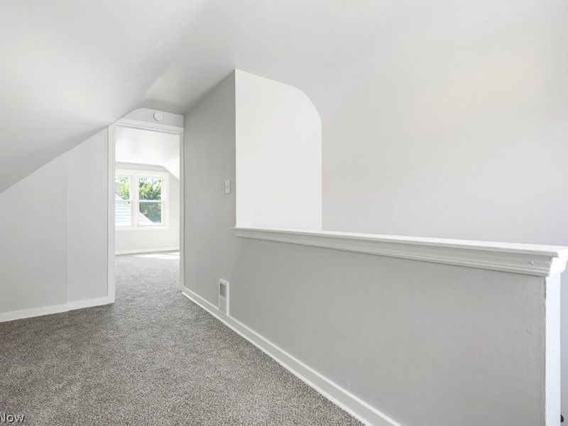 1696 Oakwood Avenue, Akron, OH 44301 Photo 19