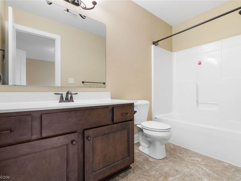 3901 Creekside Drive , Uniontown, OH 44685 Photo 30