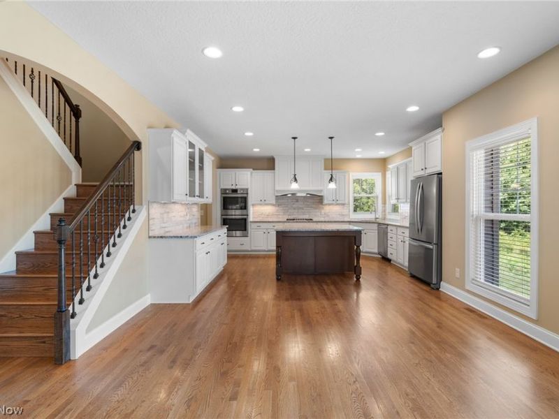 3901 Creekside Drive , Uniontown, OH 44685 Photo 7
