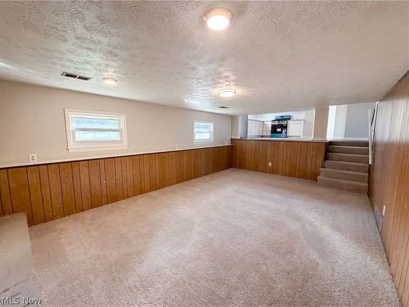 1065 Easton Drive , Akron, OH 44310 Photo 15