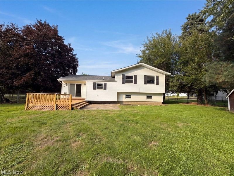1065 Easton Drive , Akron, OH 44310 Photo 5