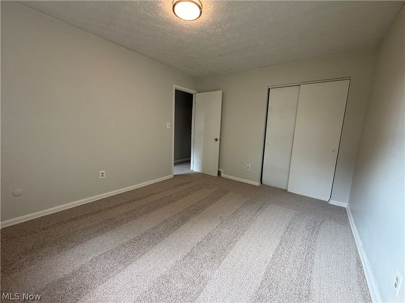 1065 Easton Drive , Akron, OH 44310 Photo 7