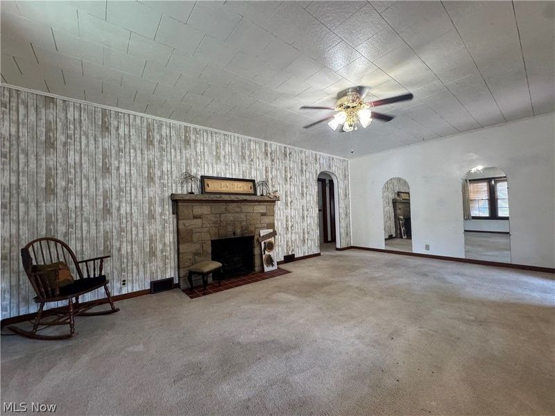 335 Central Avenue , Tiltonsville, OH 43963 Photo 11