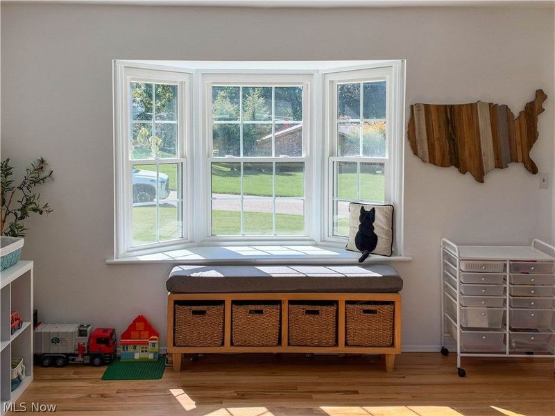 8475 Squirrel Hill Drive NE, Warren, OH 44484 Photo 7
