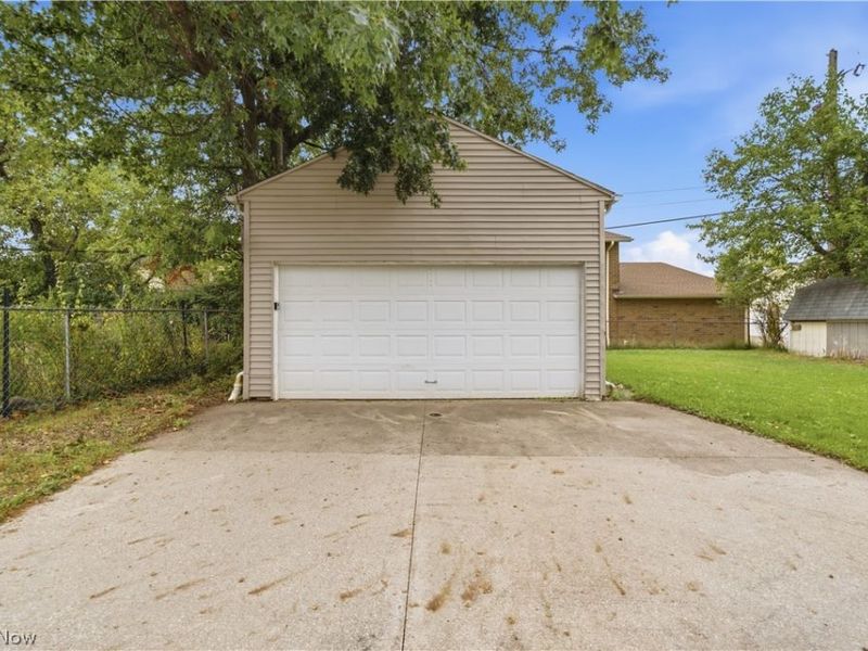 6534 Aylesworth Drive , Parma Heights, OH 44130 Photo 19