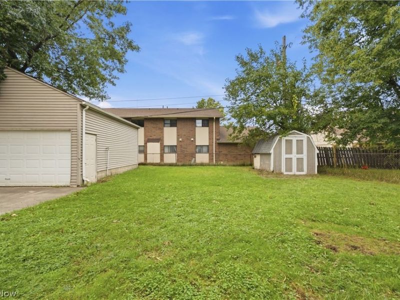6534 Aylesworth Drive , Parma Heights, OH 44130 Photo 25