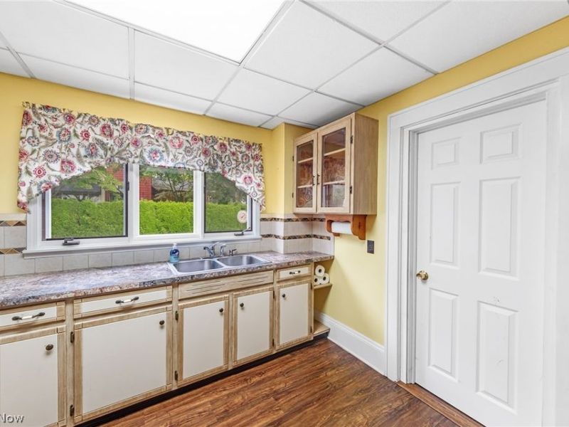 41 W Marion Street , Doylestown, OH 44230 Photo 12