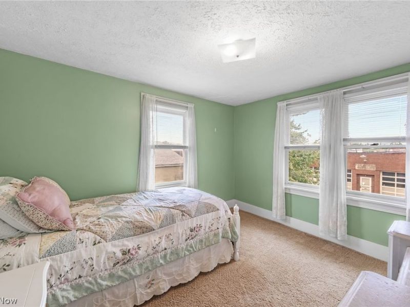 41 W Marion Street , Doylestown, OH 44230 Photo 18