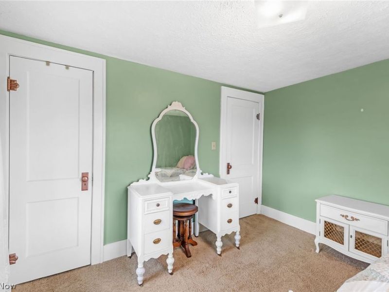 41 W Marion Street , Doylestown, OH 44230 Photo 19
