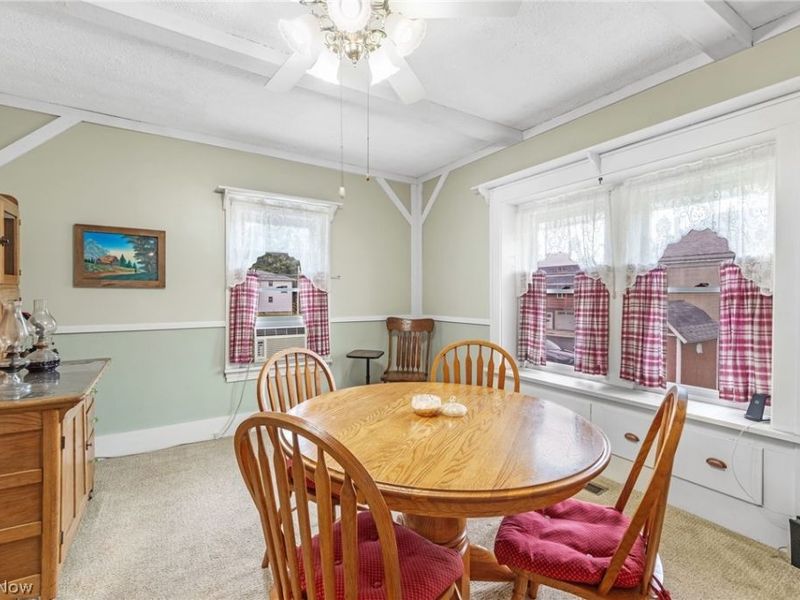 41 W Marion Street , Doylestown, OH 44230 Photo 8