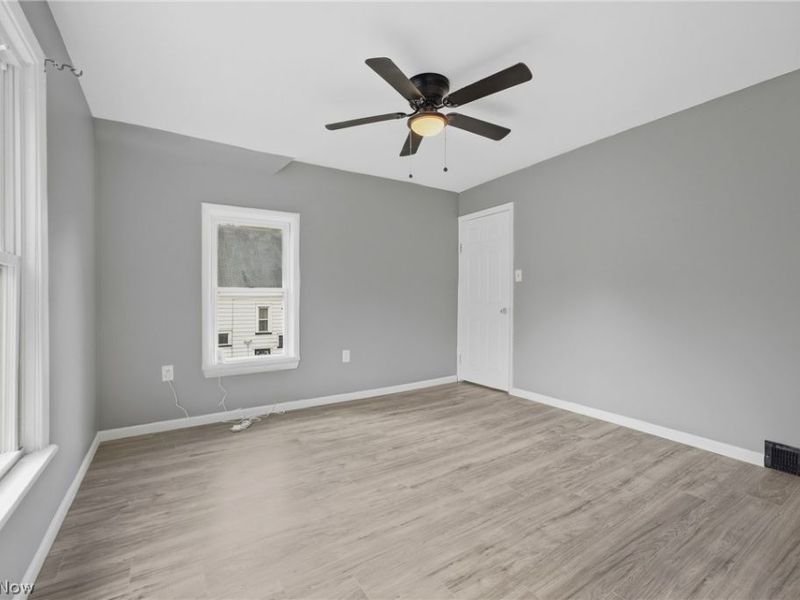 2162 W 95th Street , Cleveland, OH 44102 Photo 16