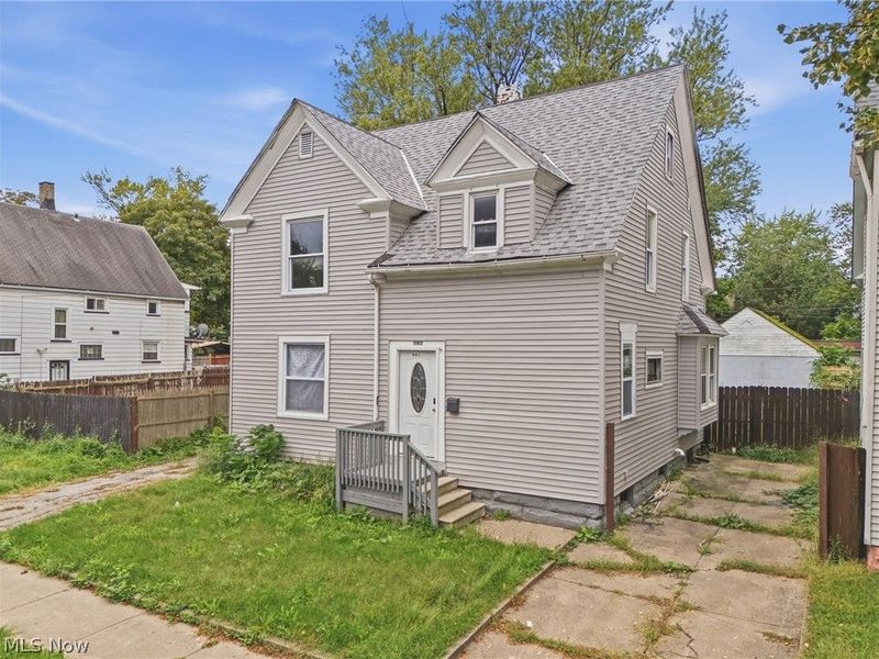 2162 W 95th Street , Cleveland, OH 44102 Photo 2