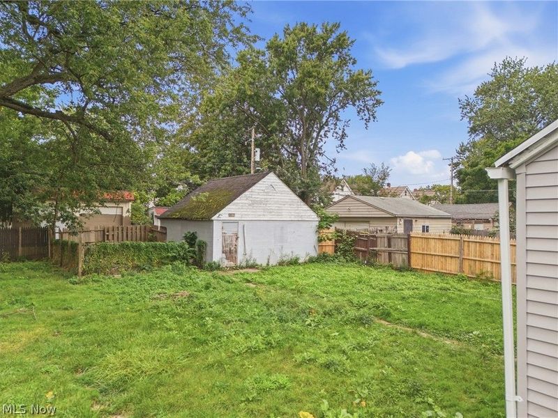 2162 W 95th Street , Cleveland, OH 44102 Photo 33