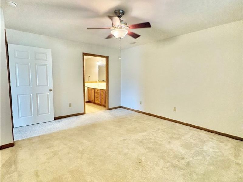 2146 University Commons Drive SE, Massillon, OH 44646 Photo 6