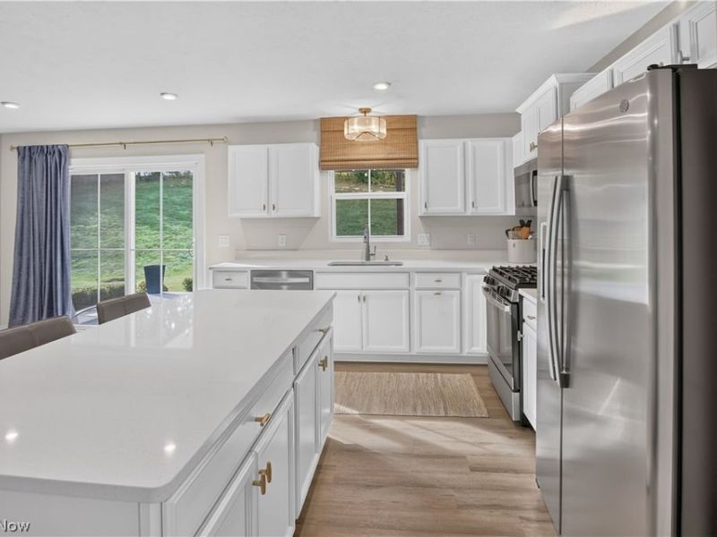 1672 Leslie Drive , Streetsboro, OH 44241 Photo 10