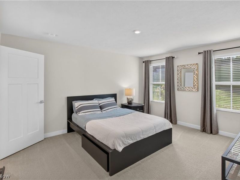 1672 Leslie Drive , Streetsboro, OH 44241 Photo 16