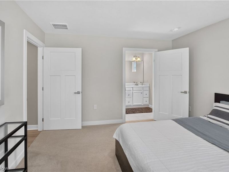 1672 Leslie Drive , Streetsboro, OH 44241 Photo 18
